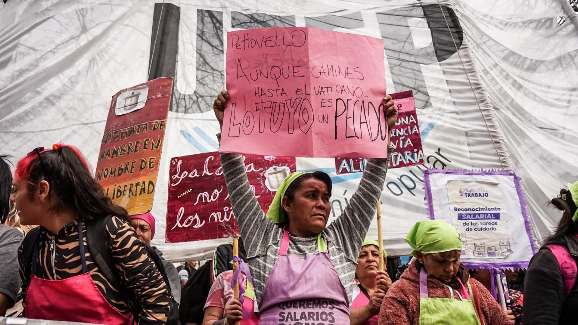 Ollas vacías: la UTEP volvió a reclamar la entrega de alimentos frente al Ministerio de Capital Humano